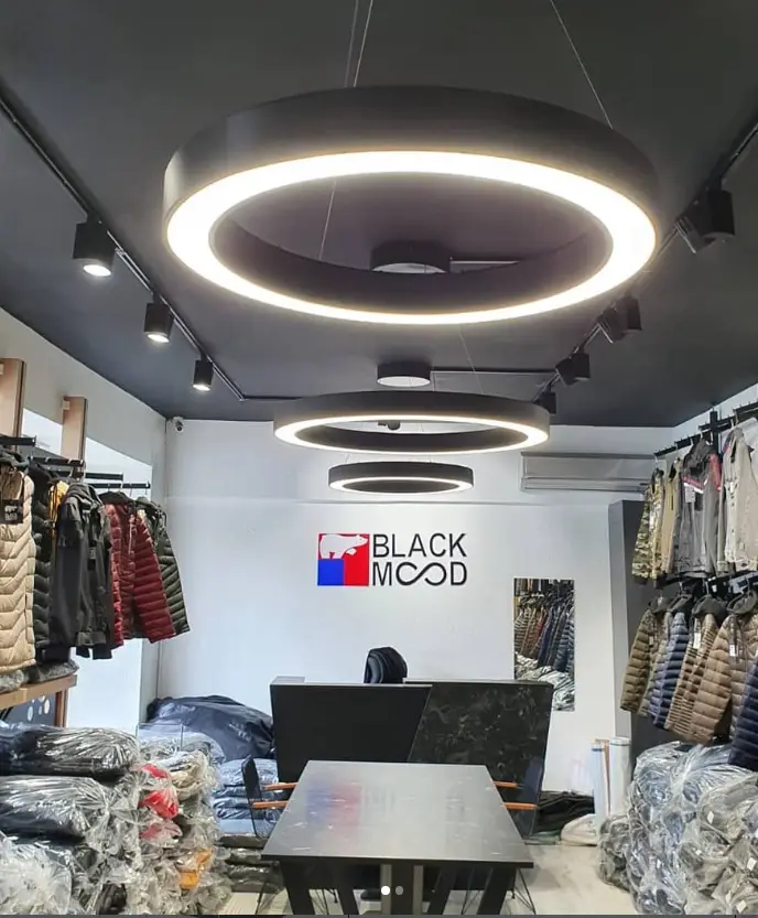 Black Mood mağaza LED projesi